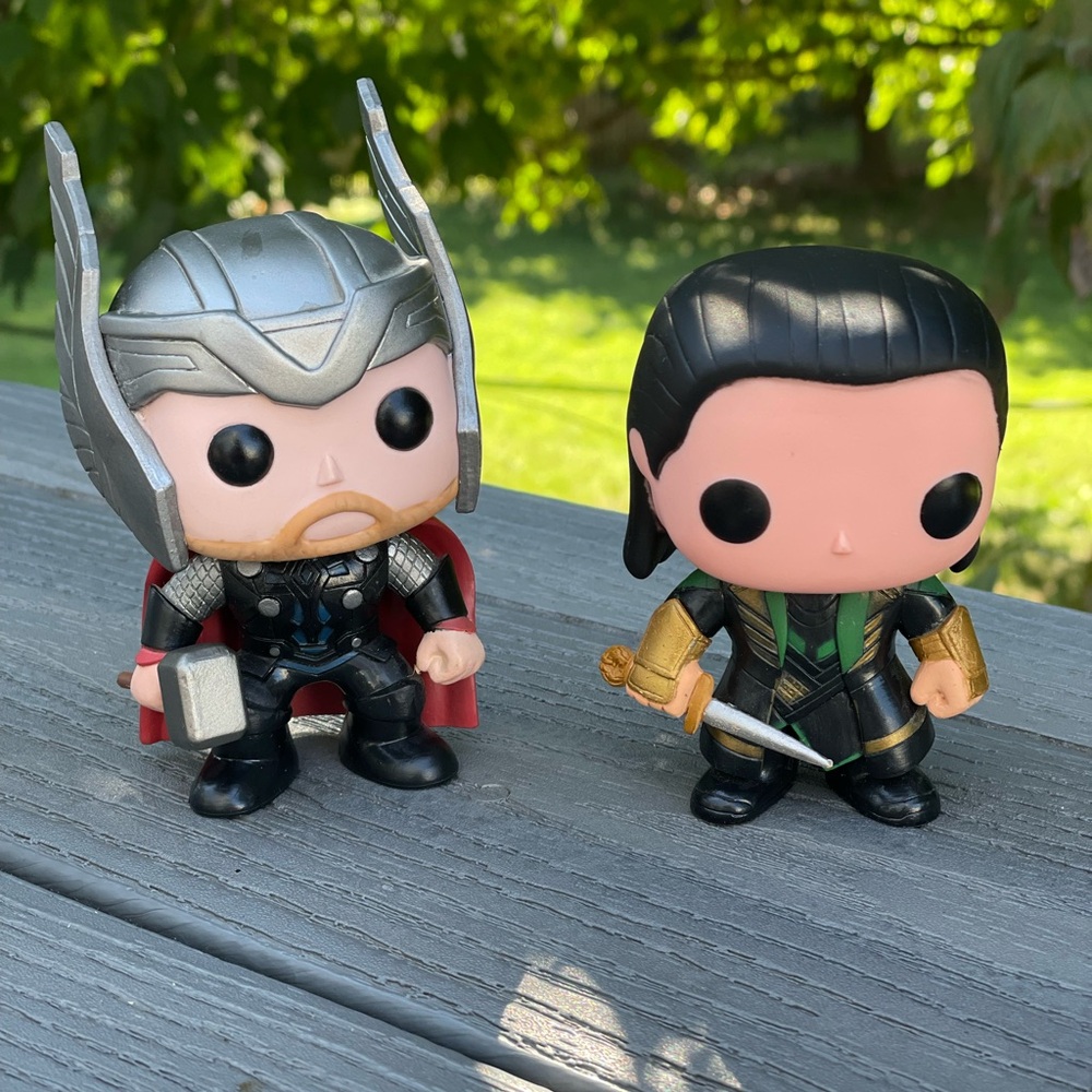 Funko Pop #1 Thor and #36 Loki bobblehead collectible Figures - Silver and Black